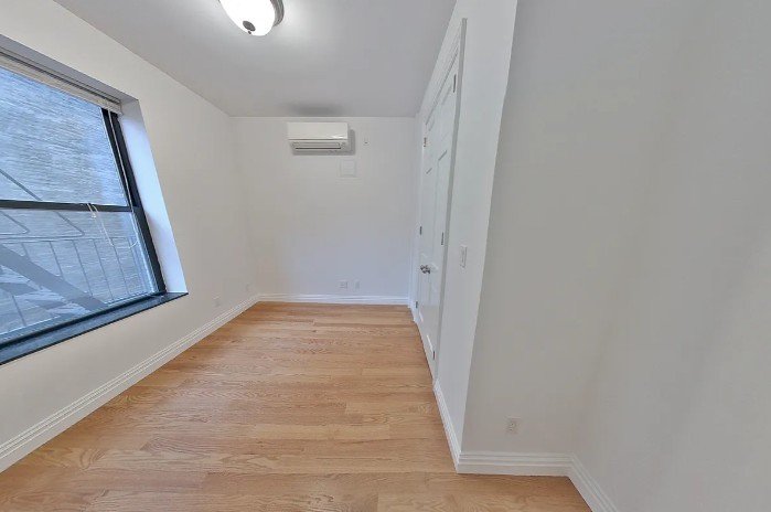 wide photo