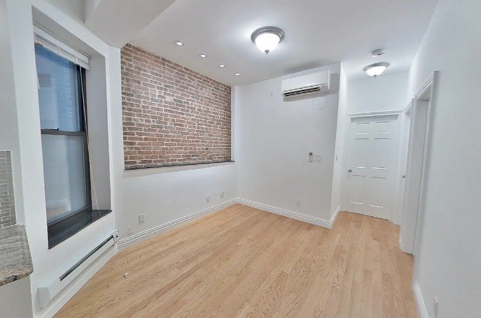 wide photo