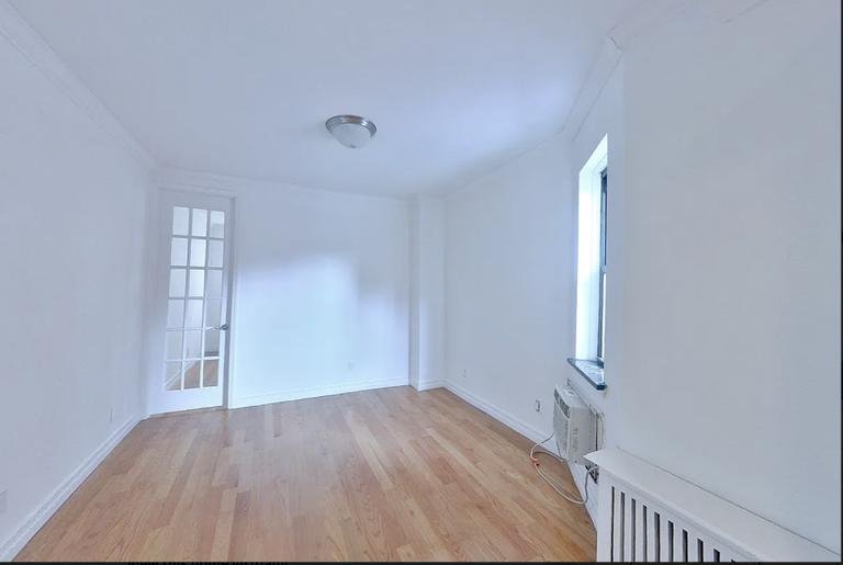 wide photo
