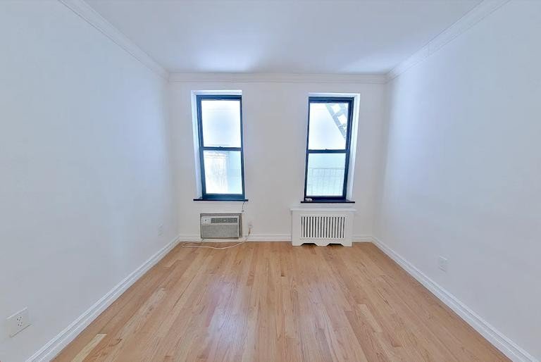 wide photo
