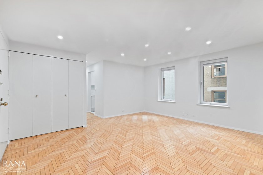 wide photo