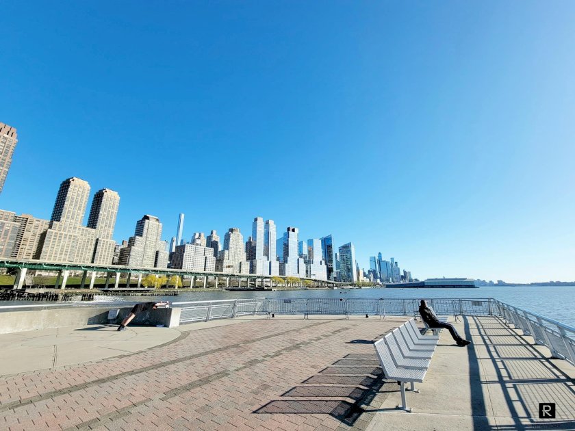 wide photo