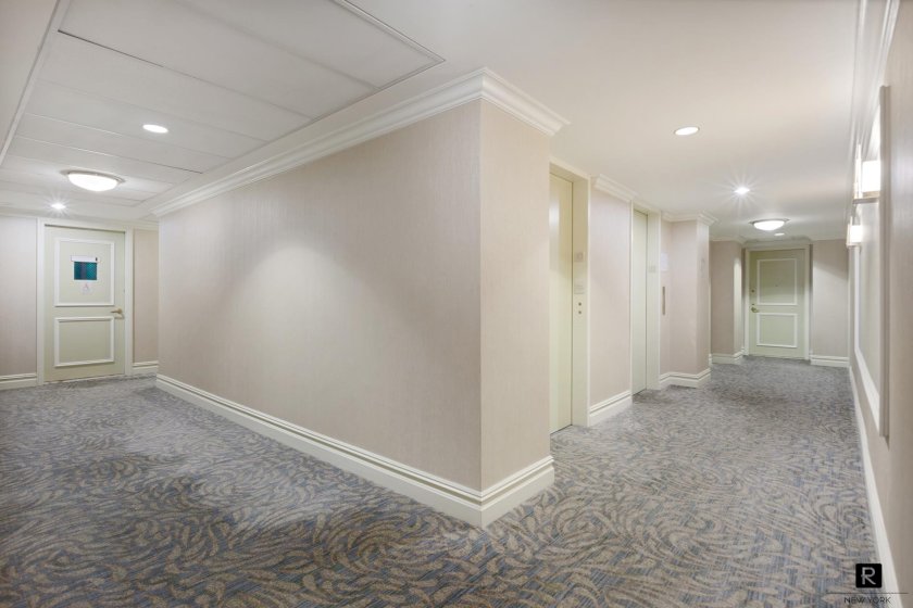 wide photo