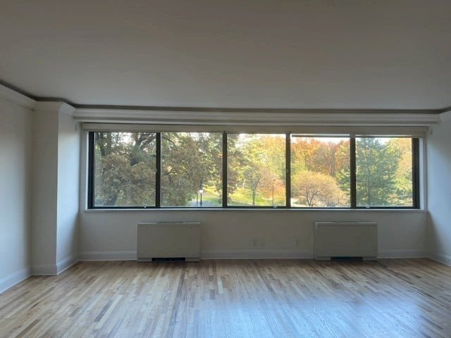 wide photo