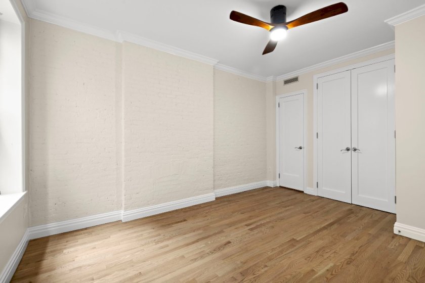 wide photo