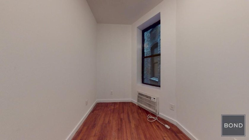 wide photo