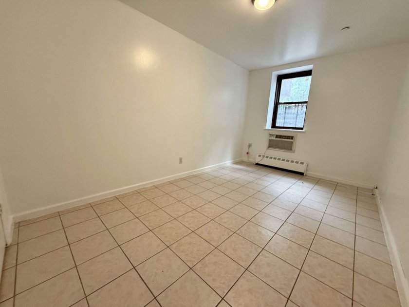 wide photo