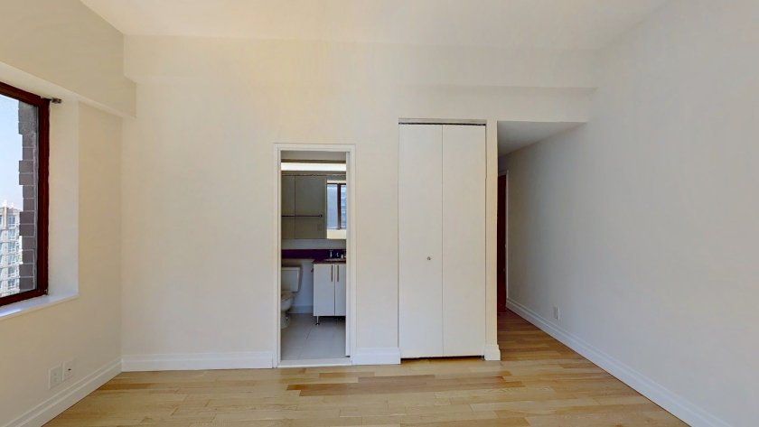 wide photo