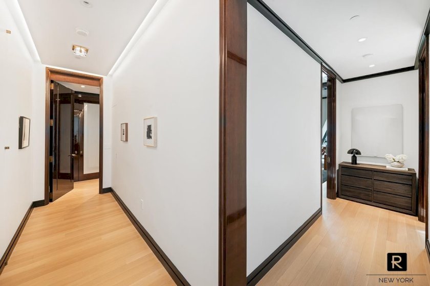 wide photo