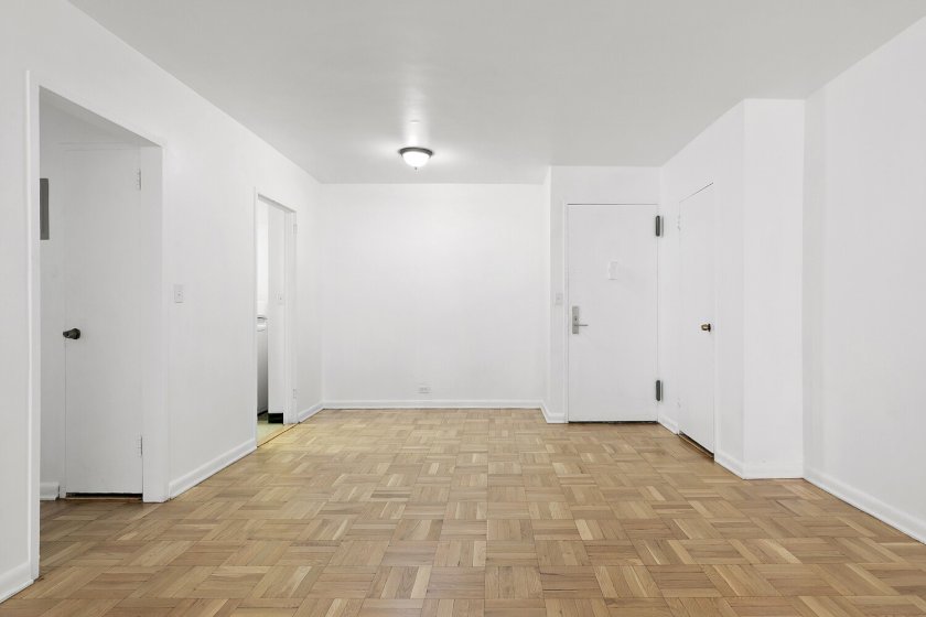 wide photo