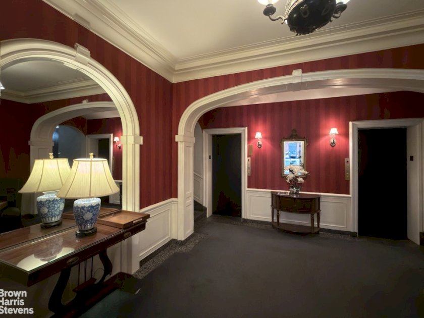 wide photo