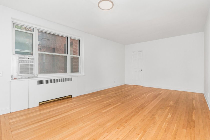 wide photo