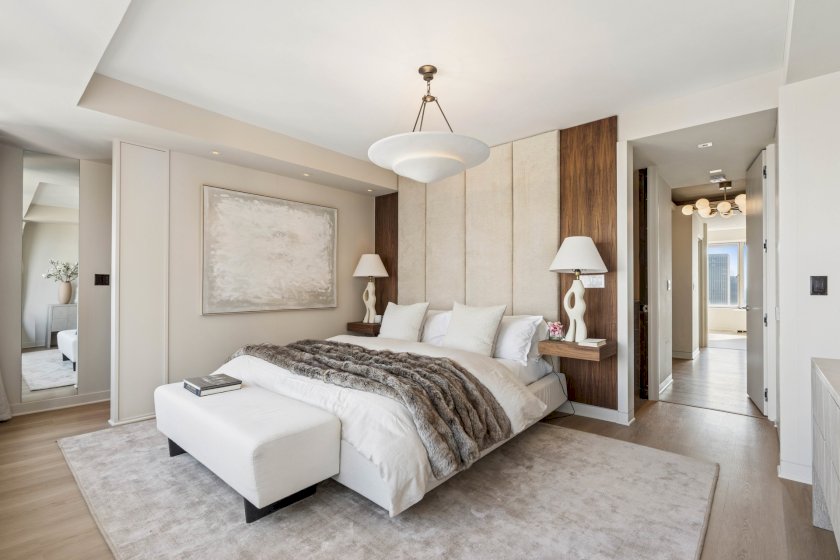 wide photo