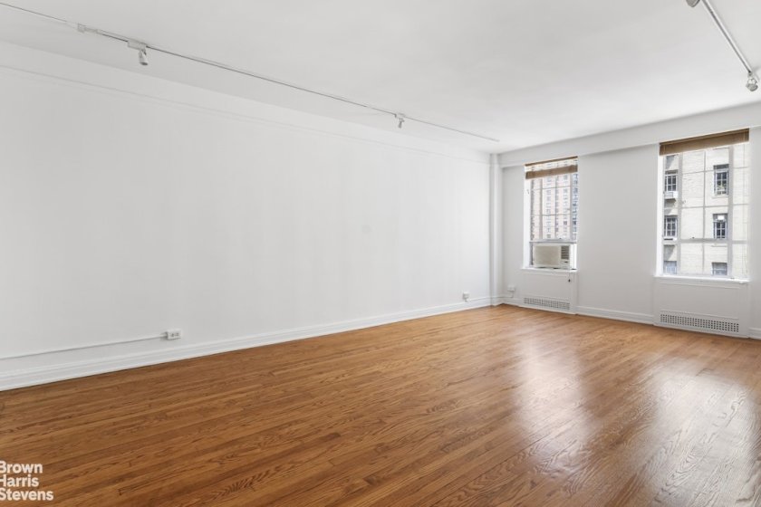 wide photo