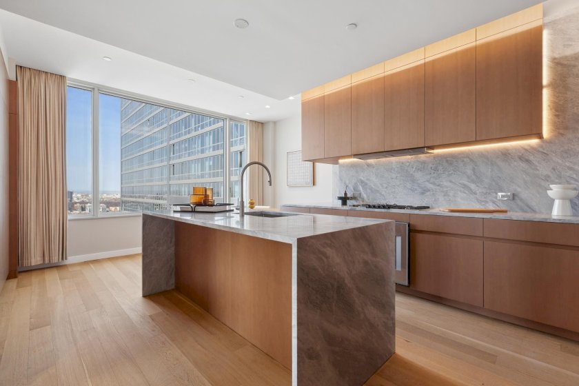 wide photo