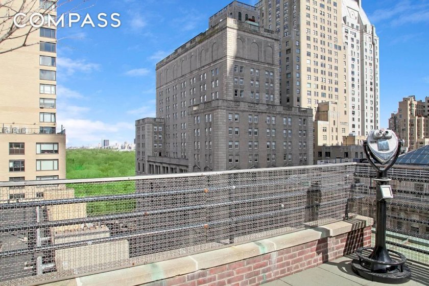 wide photo