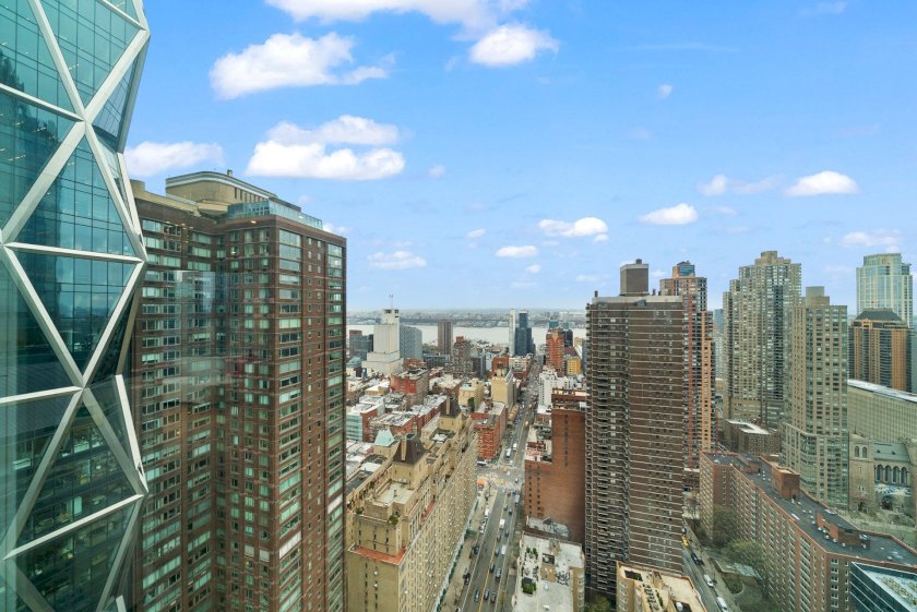 wide photo