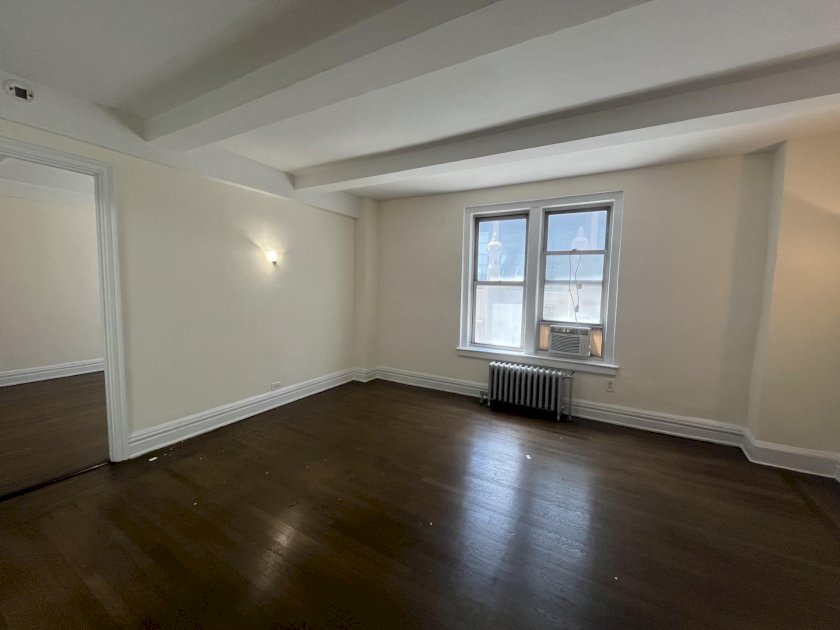 wide photo