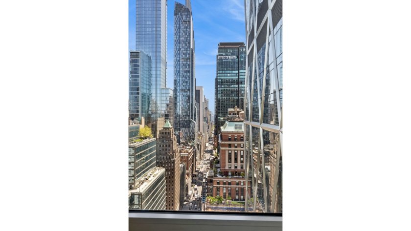wide photo