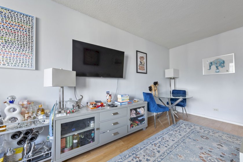 wide photo
