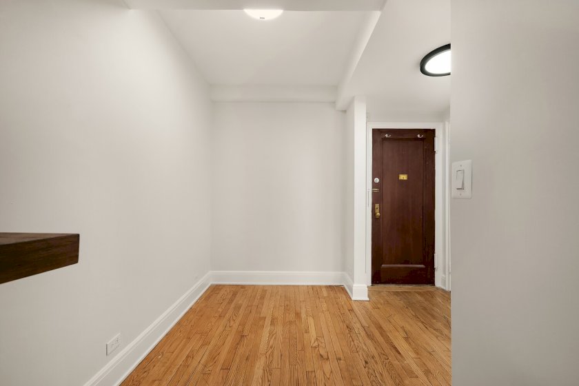 wide photo
