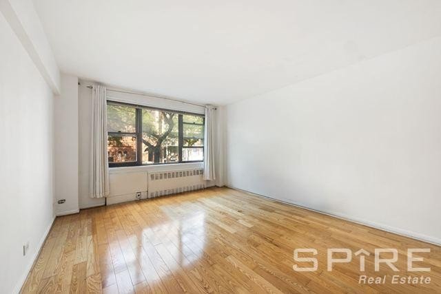 wide photo