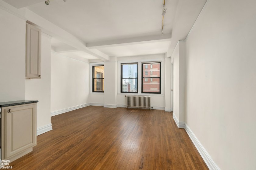 wide photo