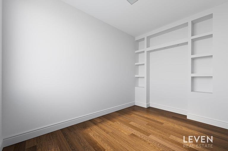 wide photo