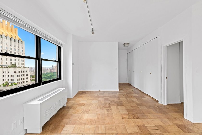 wide photo