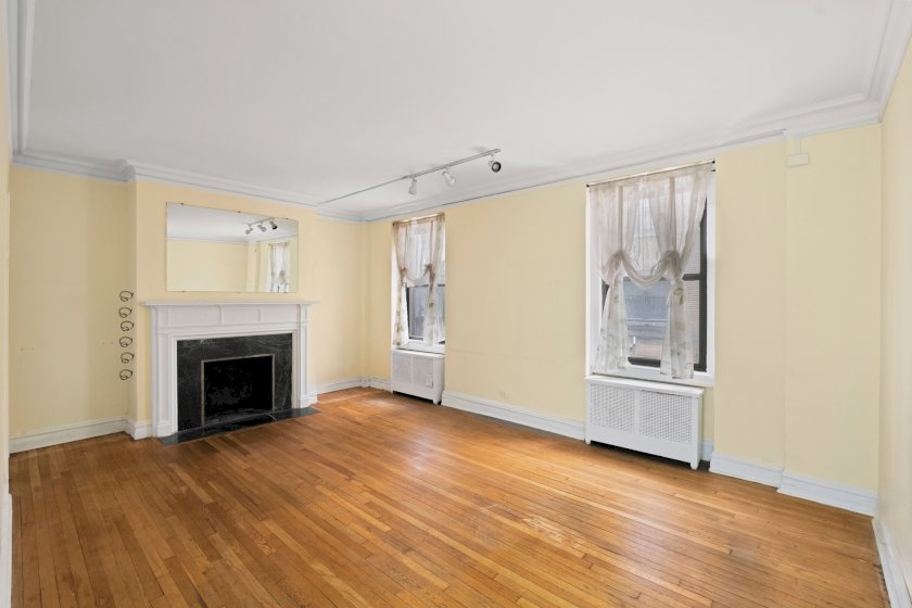 wide photo