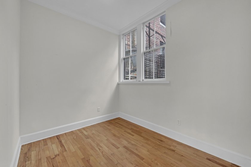 wide photo