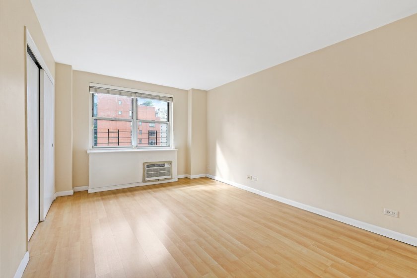 wide photo