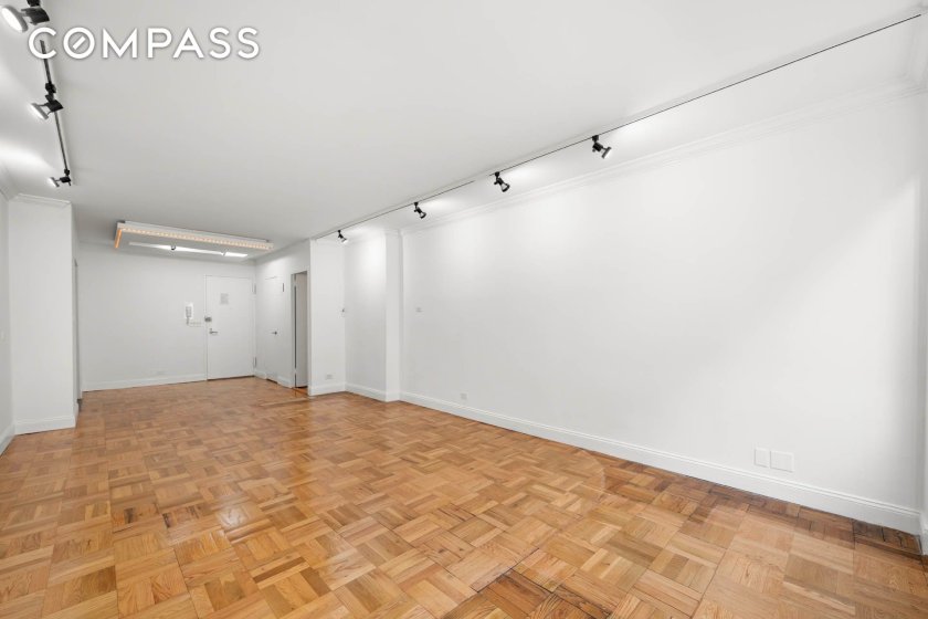 wide photo