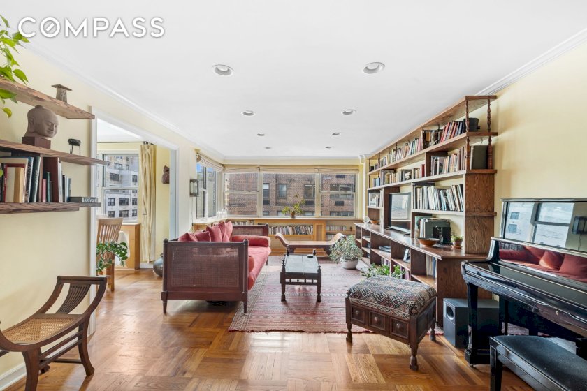 wide photo