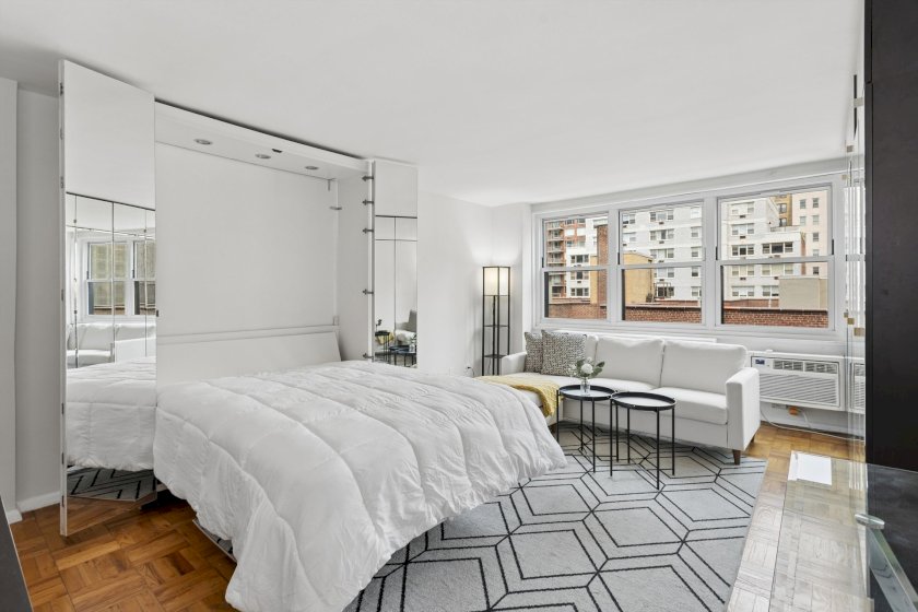 wide photo