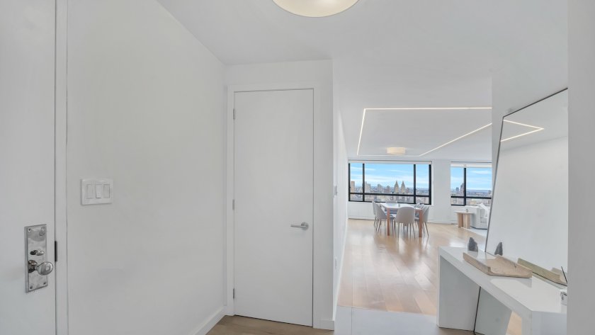 wide photo