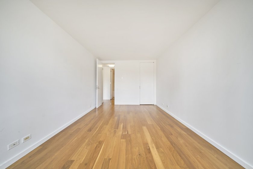 wide photo