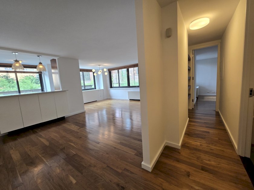 wide photo