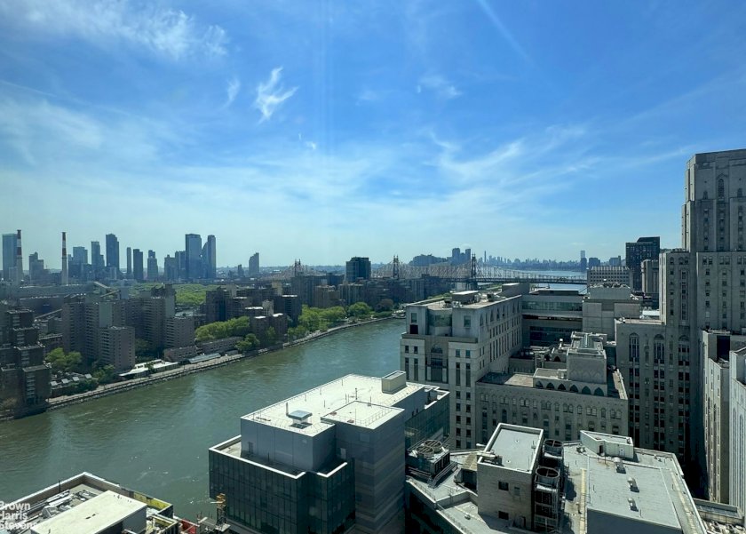 wide photo