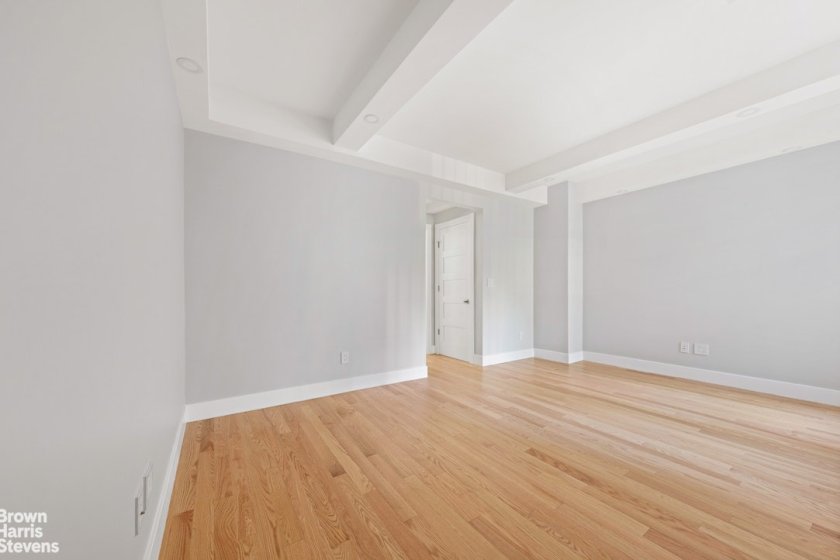 wide photo