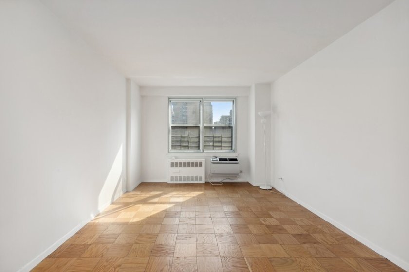 wide photo