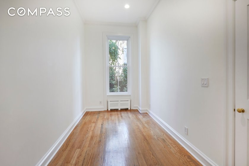 wide photo