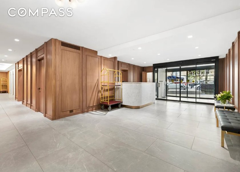 wide photo