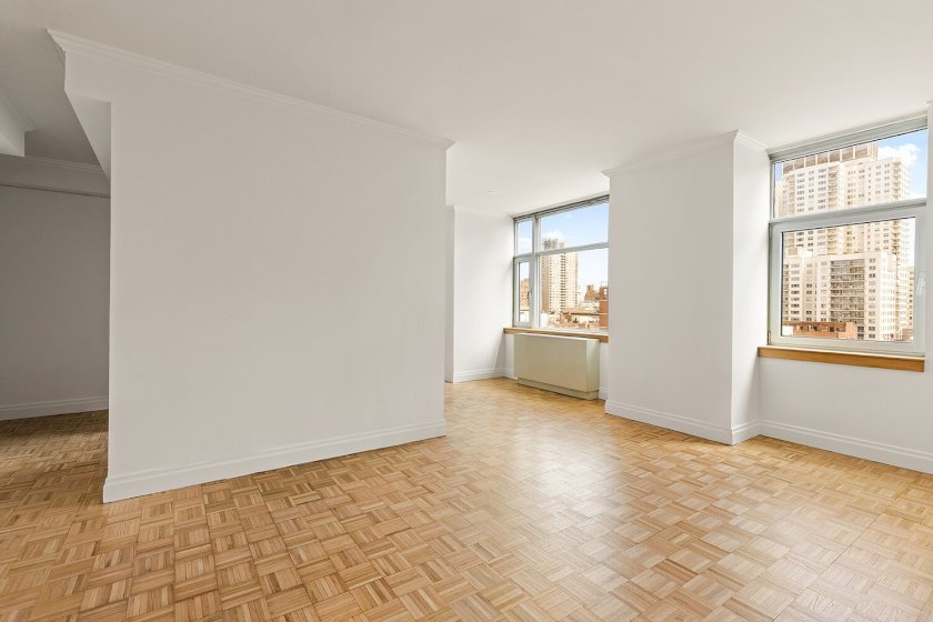 wide photo