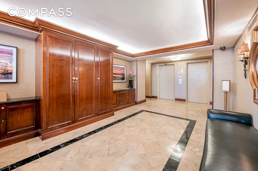 wide photo