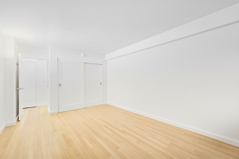 wide photo