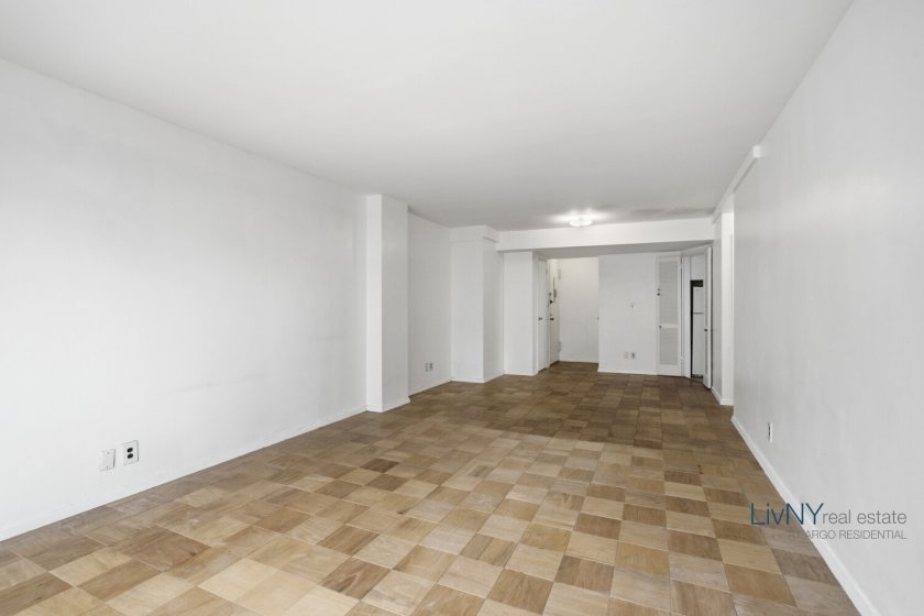 wide photo