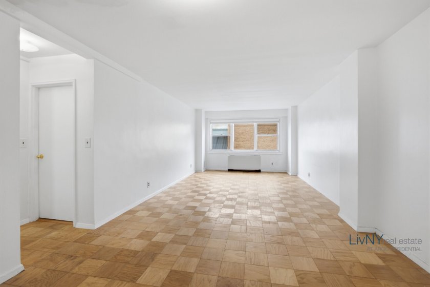 wide photo