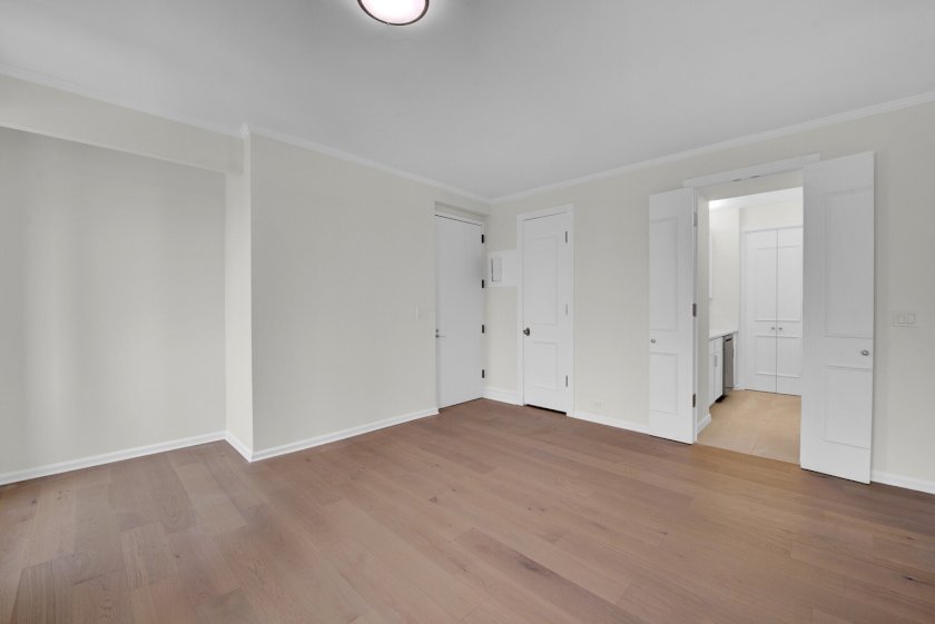 wide photo