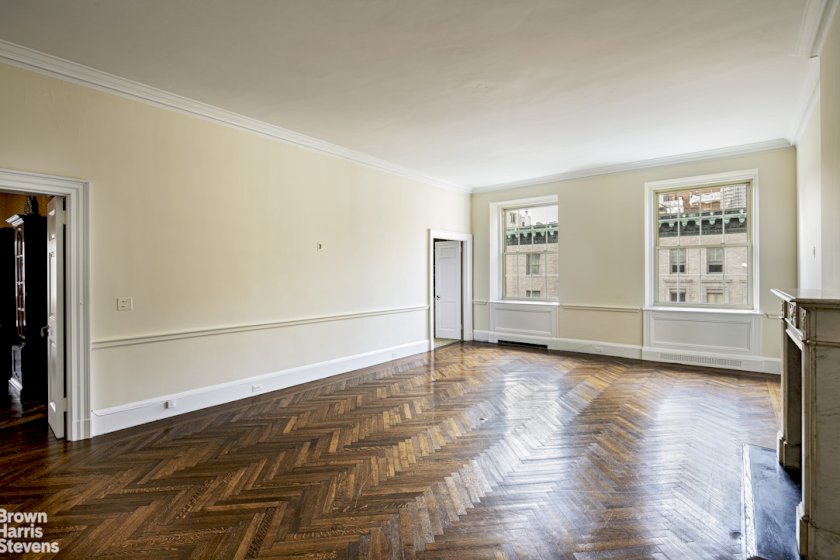 wide photo